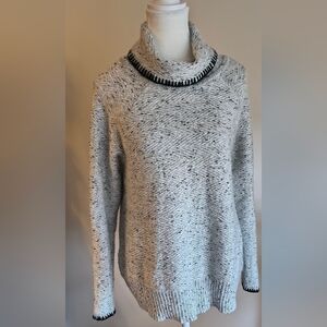 Cable & Gauge Women's M Turtle Neck Sweater Gray & Black Specks Size M